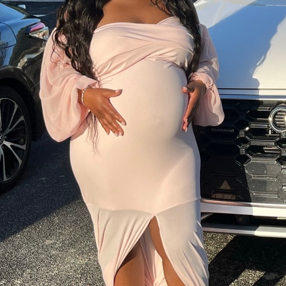 Pink Maternity dress - Picture 1 of 2